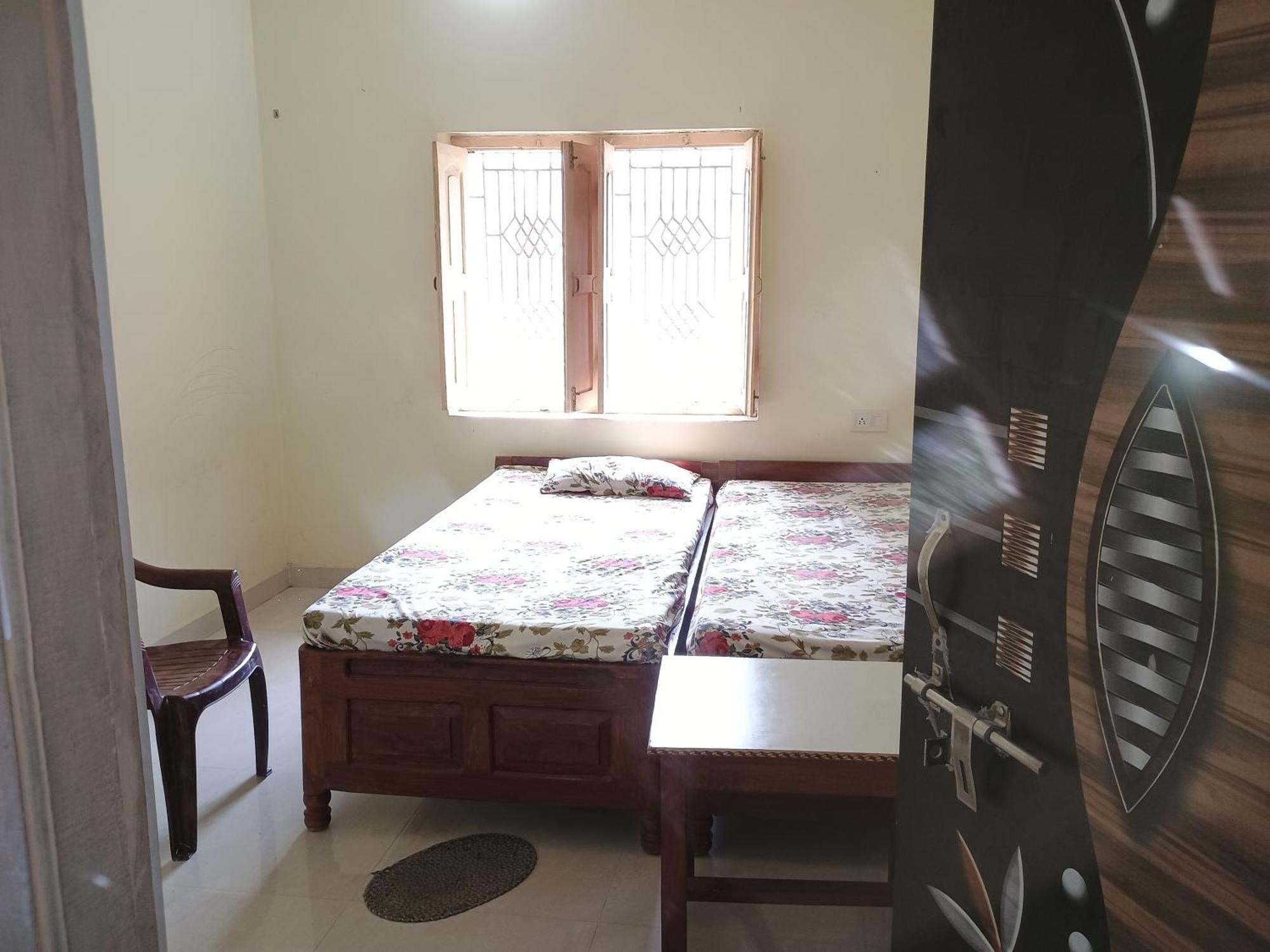 Budha Ashram Guest House Bodh Gaja Zewnętrze zdjęcie