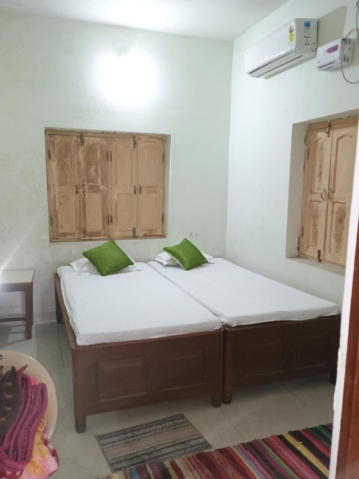 Budha Ashram Guest House Bodh Gaja Zewnętrze zdjęcie